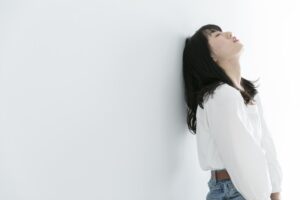 既婚の彼との今後に悩む…自由恋愛から揺れ始めた本音を整理する方法