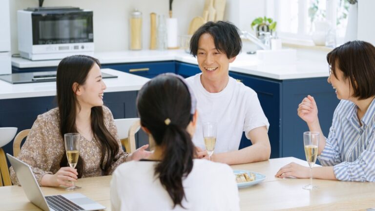 既婚女性と独身男性との恋愛事情