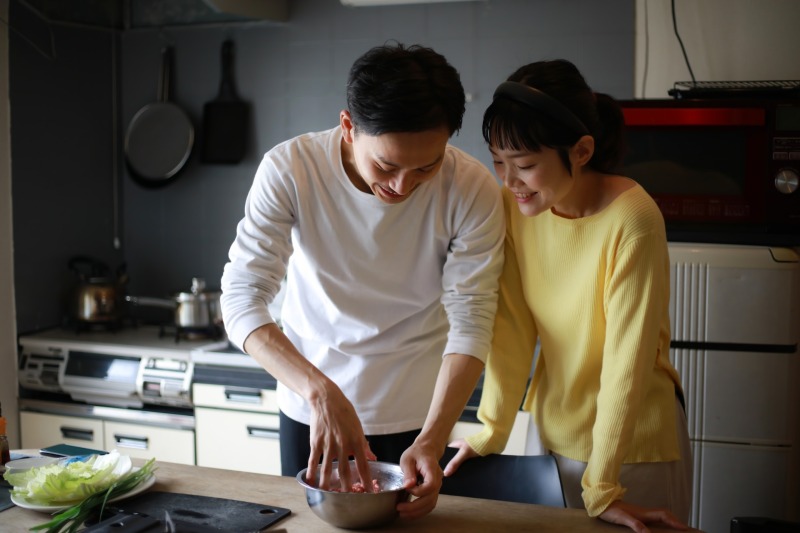 独身男性が既婚女性を本気で好きになる心理と理由。