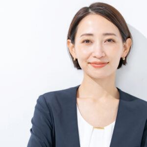 【40代女性の魅力アップ術】片思いから結婚まで｜恋愛運アップ完全ガイド